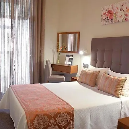 Hotel Lusitana *